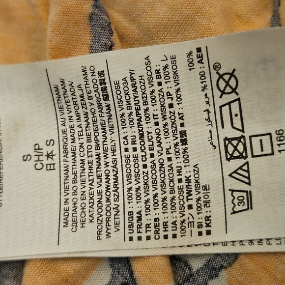 Vtg GAP Floral Mod Twisted Crew Neck Short Sleeve High Low Top - Picture 7 of 7